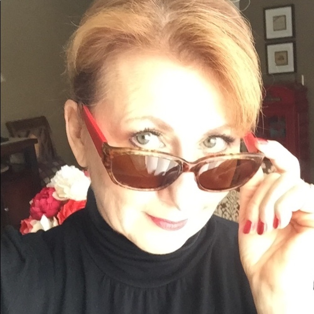 Meet your Posher, Sue