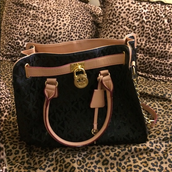 MK Purse!! Buy! Don't just like