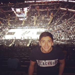 Meet your Posher, Francisco javier