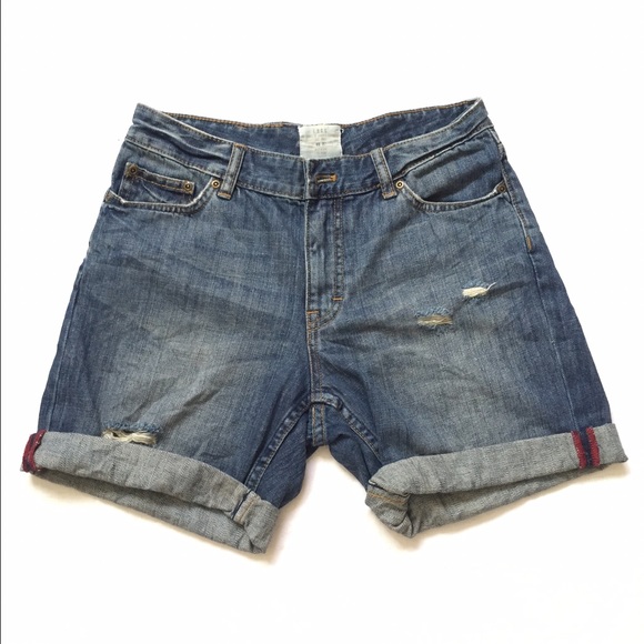 L.O.G.G. By H&M Distressed denim shorts