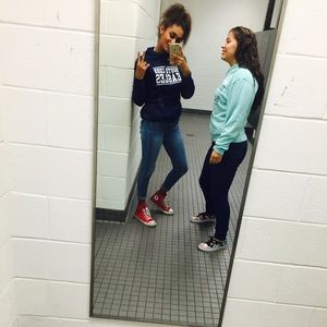 Meet your Posher, Loren