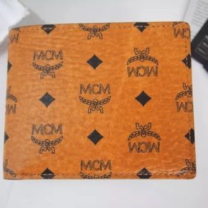 ❌SOLD!❌BRAND NEW MCM men's clip wallet