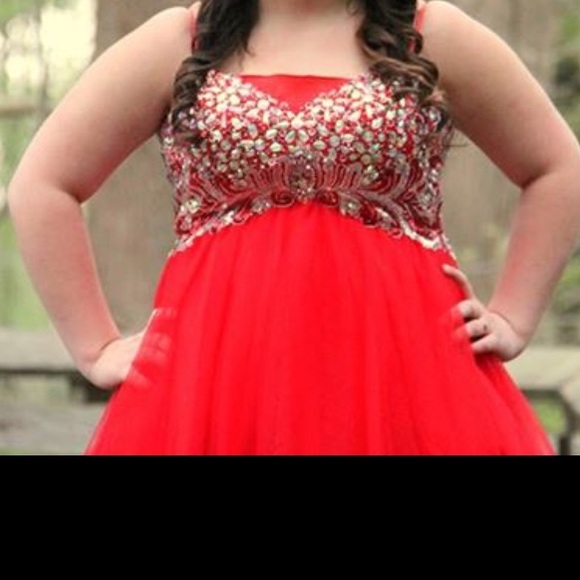 Short Sherri Hill dress