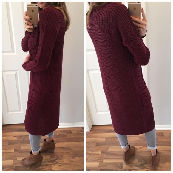 Sold • Maroon Knitted Cardigan Sweater - Picture 3 of 4