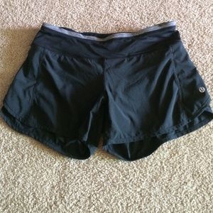 Lululemon black shorts size 4