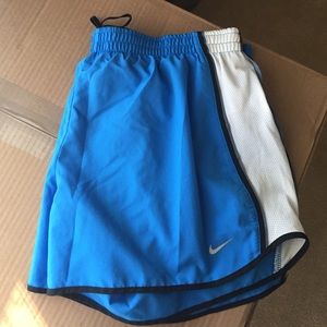 Blue Nike FITDRY shorts size Large