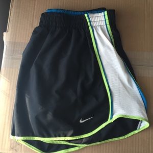 Black NEON Nike FITDRY shorts size Large