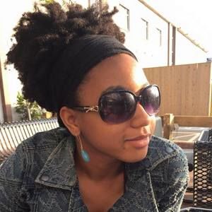 Meet your Posher, Vicky