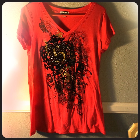 T-shirt