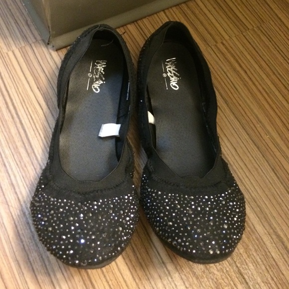 Sparkly Flats!