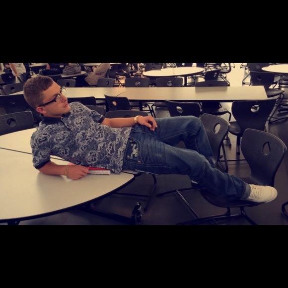 Meet your Posher, Ricky - Picture 1 of 1