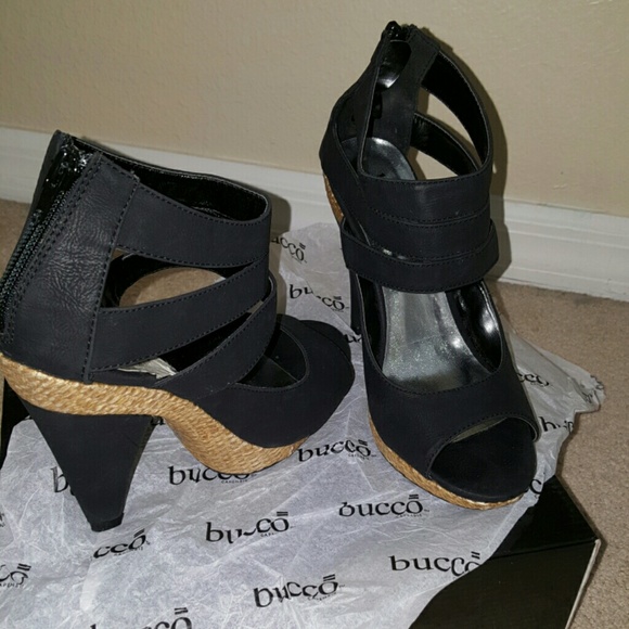 Black heels, size 6  ,used  once time - Picture 1 of 1