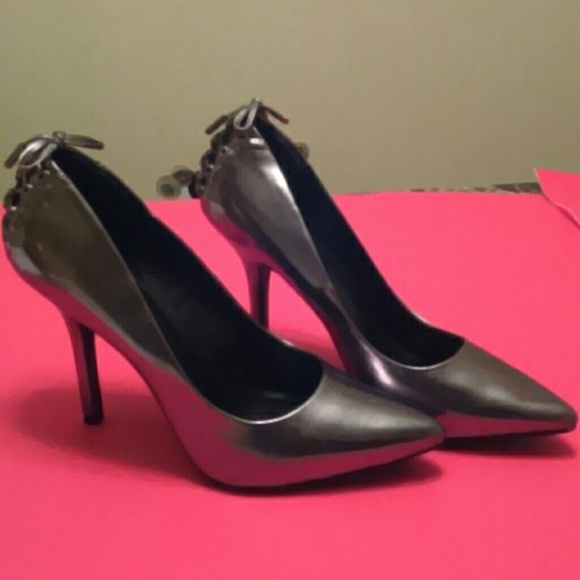 Cute pumps - Picture 2 of 2