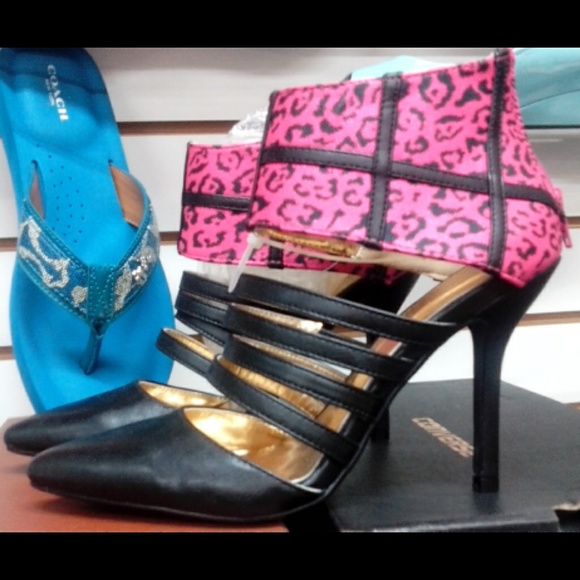 Black and pink leopard print strappy heels