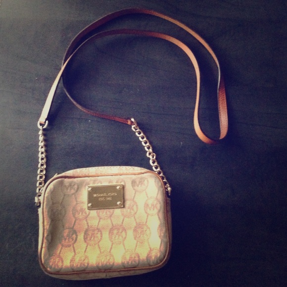 Michael Kors  cross body bag