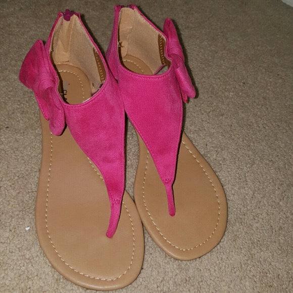 Pink sandals - Picture 2 of 2