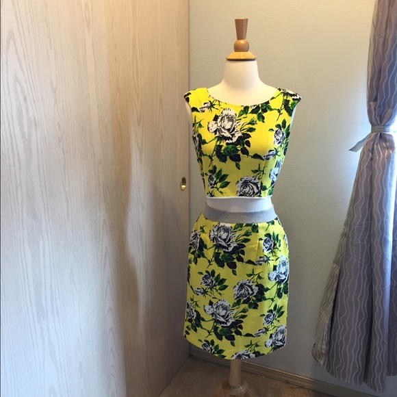 2 piece vintage restyled crop top & pencil skirt.