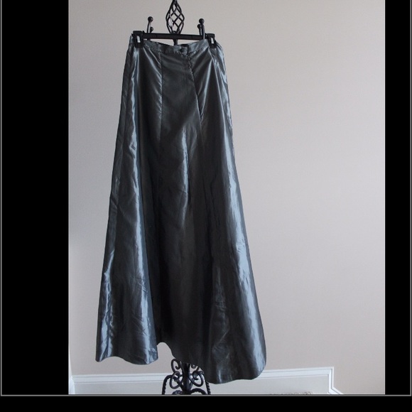 Express shimmery gunmetal evening skirt