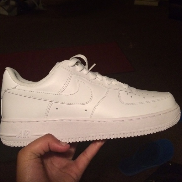 Nike Air Force 1s (low)