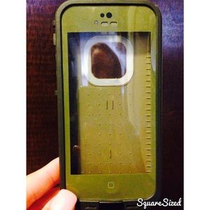 iPhone 5 life proof case
