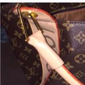 ISO...looking for the clasp like this