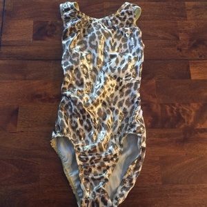 Gymnastics leotard