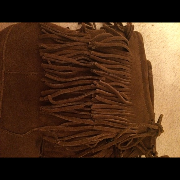 SOLD Fringed boots! - Picture 2 of 3