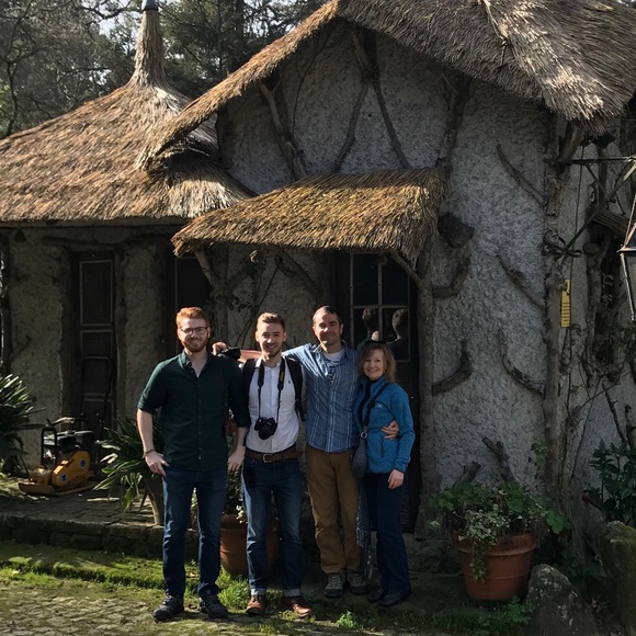 Meet your Posher, Kim - Picture 2 of 4