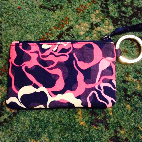 NEW. Vera Bradley ID Holder