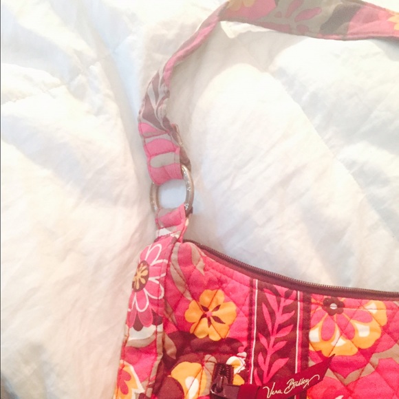 Vera Bradley - Picture 4 of 4