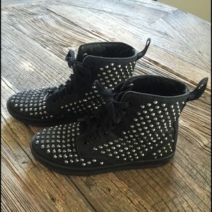 Dr. Martens SHORESTUD