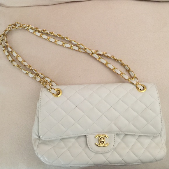Handbags - Flap bag with gold chain