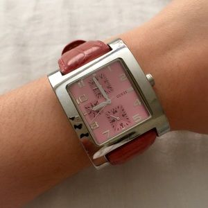 Guess Watch