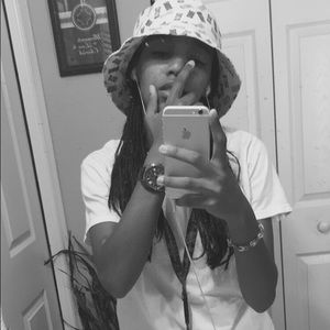 Meet your Posher, Bryanna