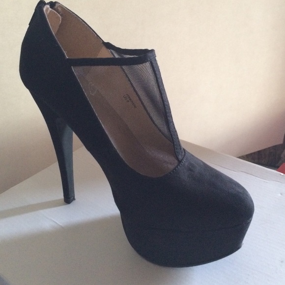 Black high heel