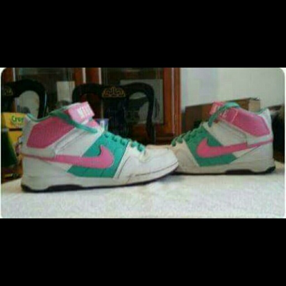 Girls Nike Hightops