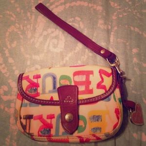 Dooney & Bourke wristlet