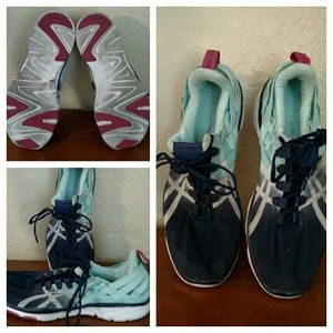 ASICS size 7.5