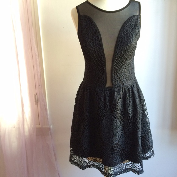 FOR LOVE & LEMONS Lulu Lace Fit & Flare Dress New - Picture 3 of 8