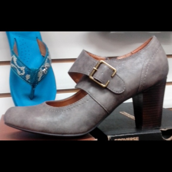 George w bass Shoes - George W Bass mary jane heels