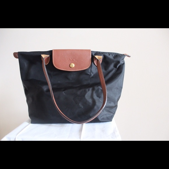 Longchamp medium tote long handle "le pliage" tote