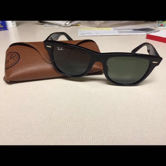 Original Ray-Ban Wayfarers - black