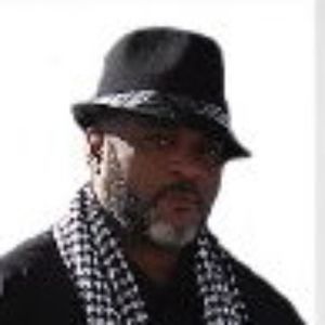 Meet your Posher, Malik