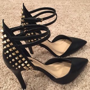 Black Studded Pumps