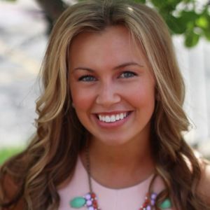 Meet your Posher, Carly