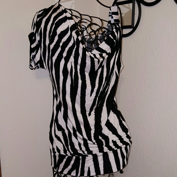 fiona & purple Tops - Zebra pattern