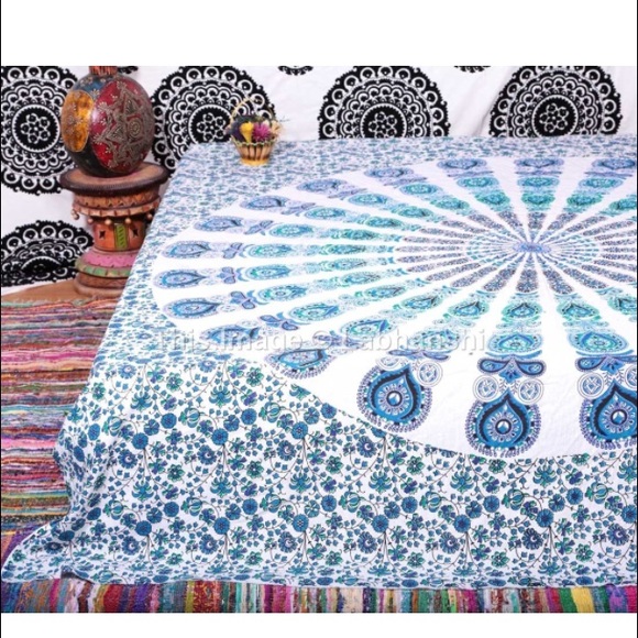 Urban Outfitters Other - Medallion Tapestry