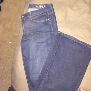 Gap perfect boot dark wash size 31R