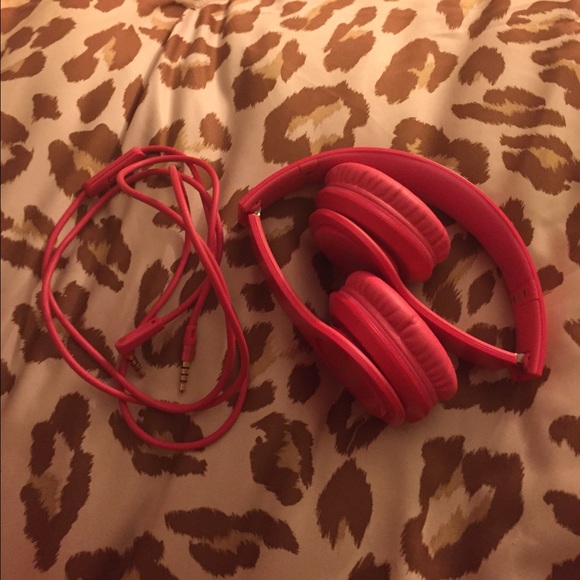 SOLD ON MERCARI Pink Solo Beats