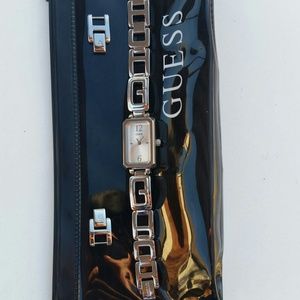 New GUESS Women's Watch Steel Silver Bracelet